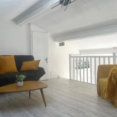 Joli Avec Vue Mer, Climatise Et Wifi