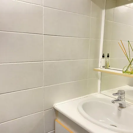 Joli Avec Vue Mer, Climatisé Et Wifi Appartamento *