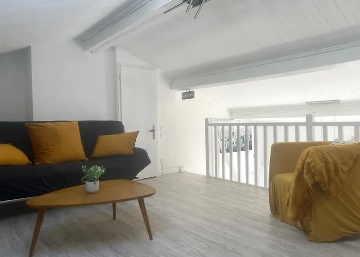 Joli Avec Vue Mer, Climatise Et Wifi