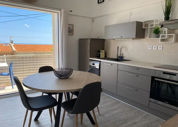 شقة Joli Avec Vue Mer, Climatise Et Wifi Saint-Pierre-la-Mer (Aude)